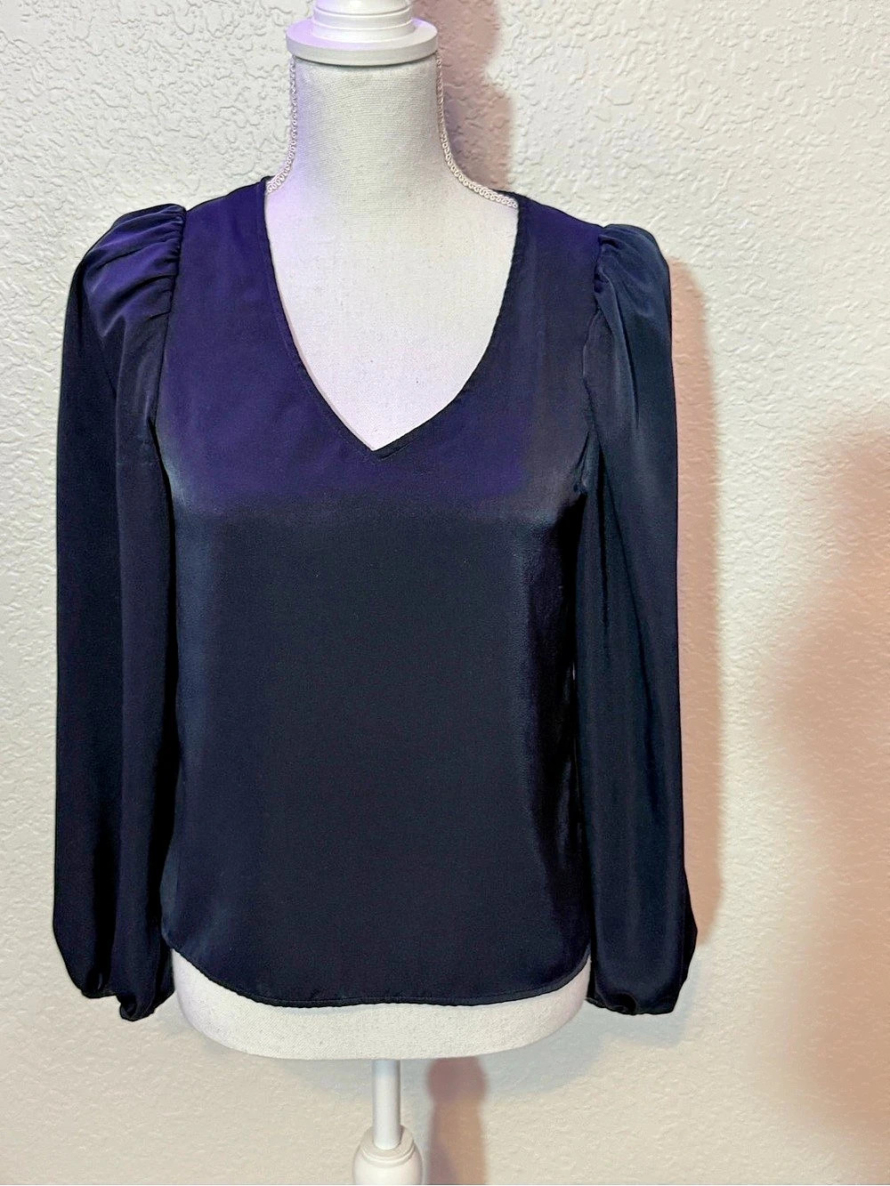 Drew Long Sleeve Blouse in Navy Size XS Like New (B6)